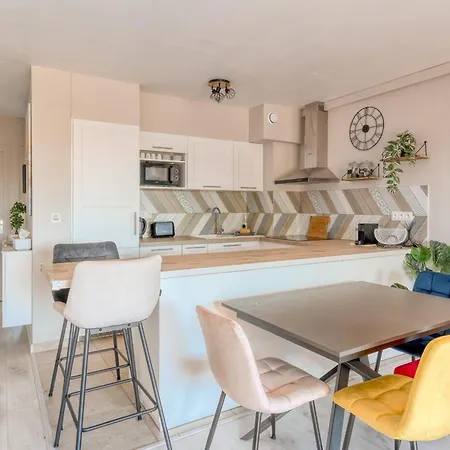 Appartement Le Diamant Du Soleil Sea View New Center&parking Le Lavandou