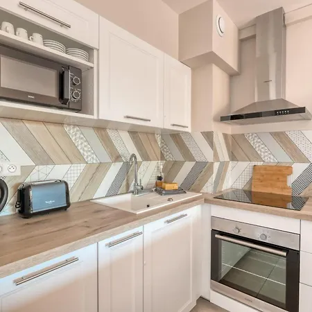 Le Diamant Du Soleil Sea View New Center&parking Appartement Le Lavandou