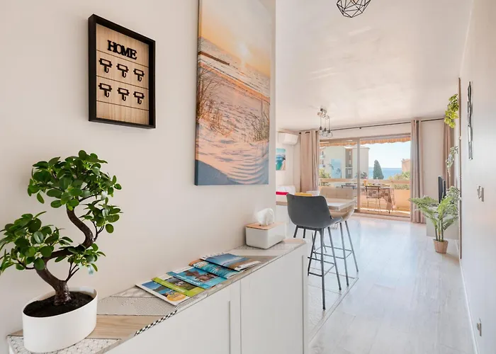 Apartman Le Diamant Du Soleil Sea View New Center & Parking