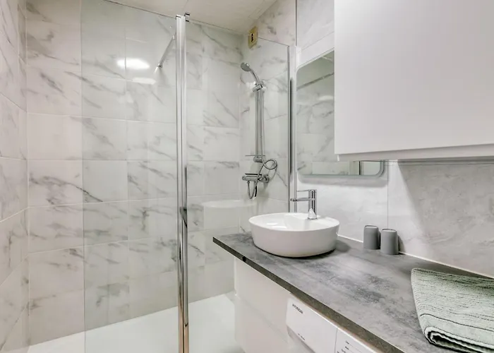 Apartman Le Diamant Du Soleil Sea View New Center & Parking *